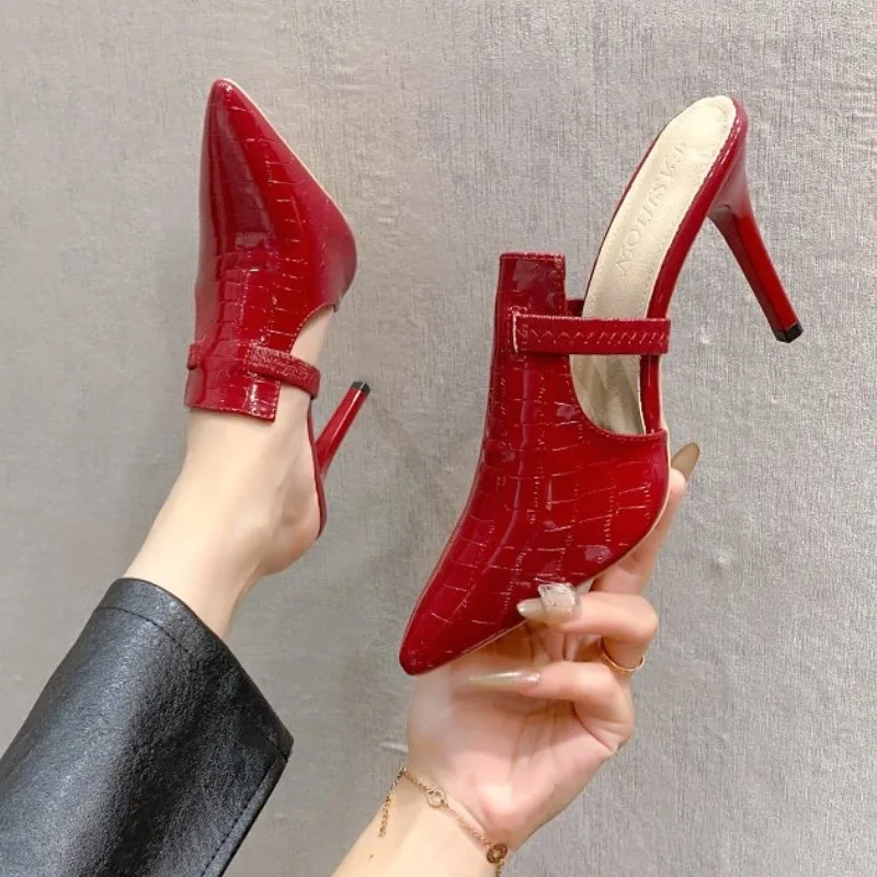 Women Shoes Types - Sepatu Hak Tinggi Model Baotou Gaya