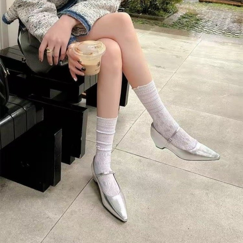 Sepatu Wanita Model Terbaru 20 - Women Shoes Size ulasan dan harga