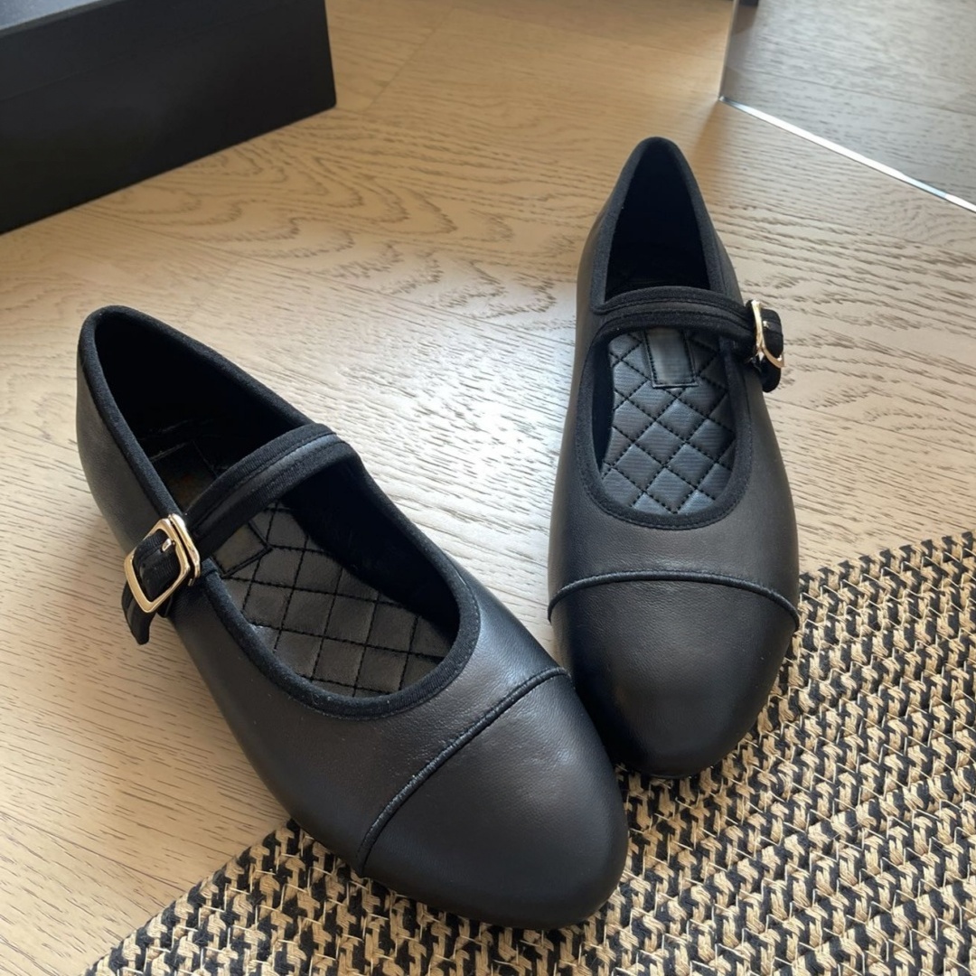 Sepatu Kasual Wanita Merek Mew - Women Shoes Size ulasan dan harga