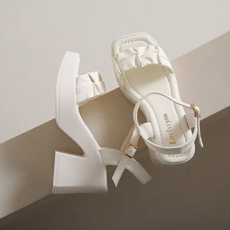 Camp Without Heel Sandal Wanit - Women Shoes Types ulasan dan harga